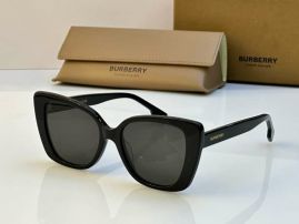 Picture of Burberry Sunglasses _SKUfw52368507fw